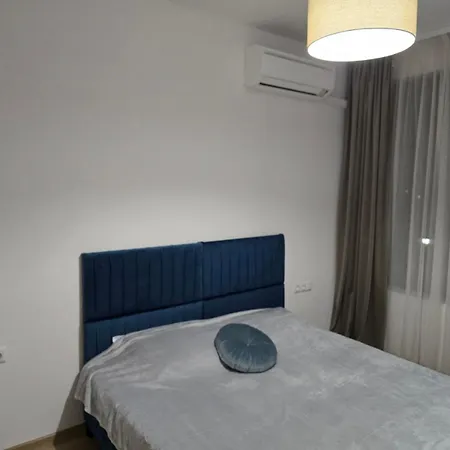 Golden Anchor 18 * Burgas Stad